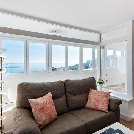 Magic Of The Ocean, Front Line In Playamar-parking, Sea Views, Pool, Tenis, Paddle, Wifi And Aircon * Torremolinos