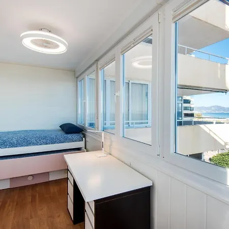 Magic Of The Ocean, Front Line In Playamar-parking, Sea Views, Pool, Tenis, Paddle, Wifi And Aircon Appartement Torremolinos