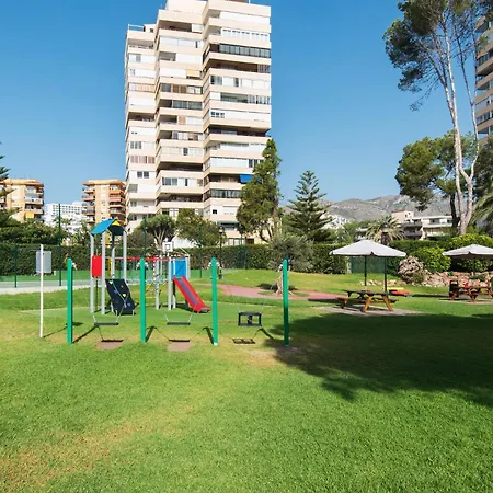 Magic Of The Ocean, Front Line In Playamar-parking, Sea Views, Pool, Tenis, Paddle, Wifi And Aircon Апартаменты *