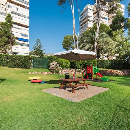 Апартаменты Magic Of The Ocean, Front Line In Playamar-parking, Sea Views, Pool, Tenis, Paddle, Wifi And Aircon Торремолинос