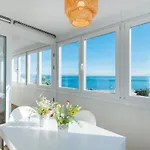 아파트 Magic Of The Ocean, Front Line In Playamar-parking, Sea Views, Pool, Tenis, Paddle, Wifi And Aircon