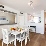 Magic Of The Ocean, Front Line In Playamar-parking, Sea Views, Pool, Tenis, Paddle, Wifi And Aircon 아파트 *