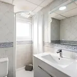 아파트 Magic Of The Ocean, Front Line In Playamar-parking, Sea Views, Pool, Tenis, Paddle, Wifi And Aircon *