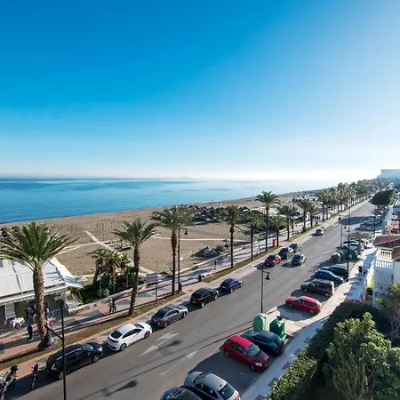 Magic Of The Ocean, Front Line In Playamar-parking, Sea Views, Pool, Tenis, Paddle, Wifi And Aircon شقة توريمولينوس