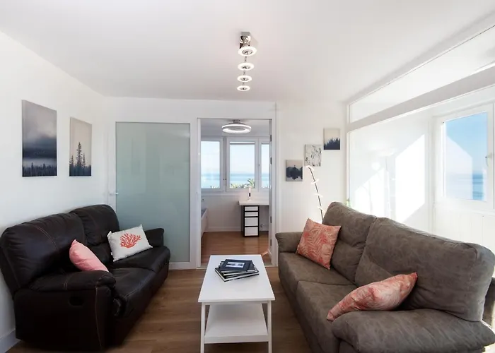 Magic Of The Ocean, Front Line In Playamar-parking, Sea Views, Pool, Tenis, Paddle, Wifi And Aircon *