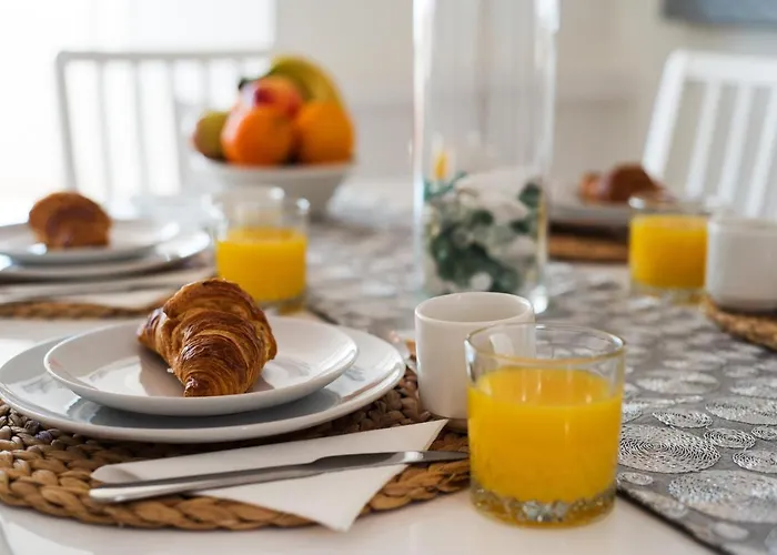 Magic Of The Ocean, Front Line In Playamar-parking, Sea Views, Pool, Tenis, Paddle, Wifi And Aircon * Torremolinos