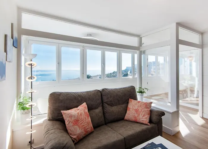 Magic Of The Ocean, Front Line In Playamar-parking, Sea Views, Pool, Tenis, Paddle, Wifi And Aircon * Torremolinos