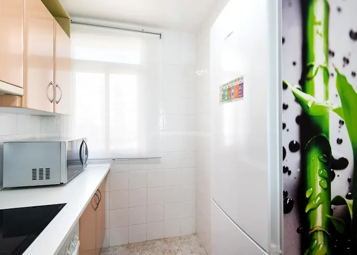 Magic Of The Ocean, Front Line In Playamar-parking, Sea Views, Pool, Tenis, Paddle, Wifi And Aircon * Torremolinos